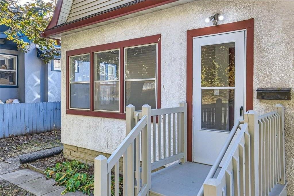 3715 3715 Lyndale Ave Avenue N - Photo 4 of 32