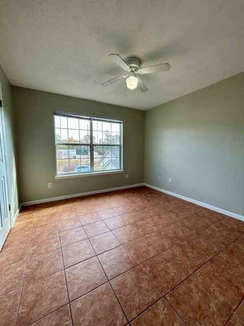 1531 Woodard Street - Photo 6 of 20