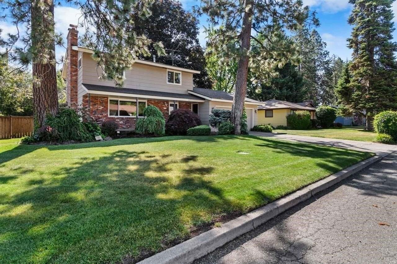 9518 North Normandie Lane - Photo 2 of 29