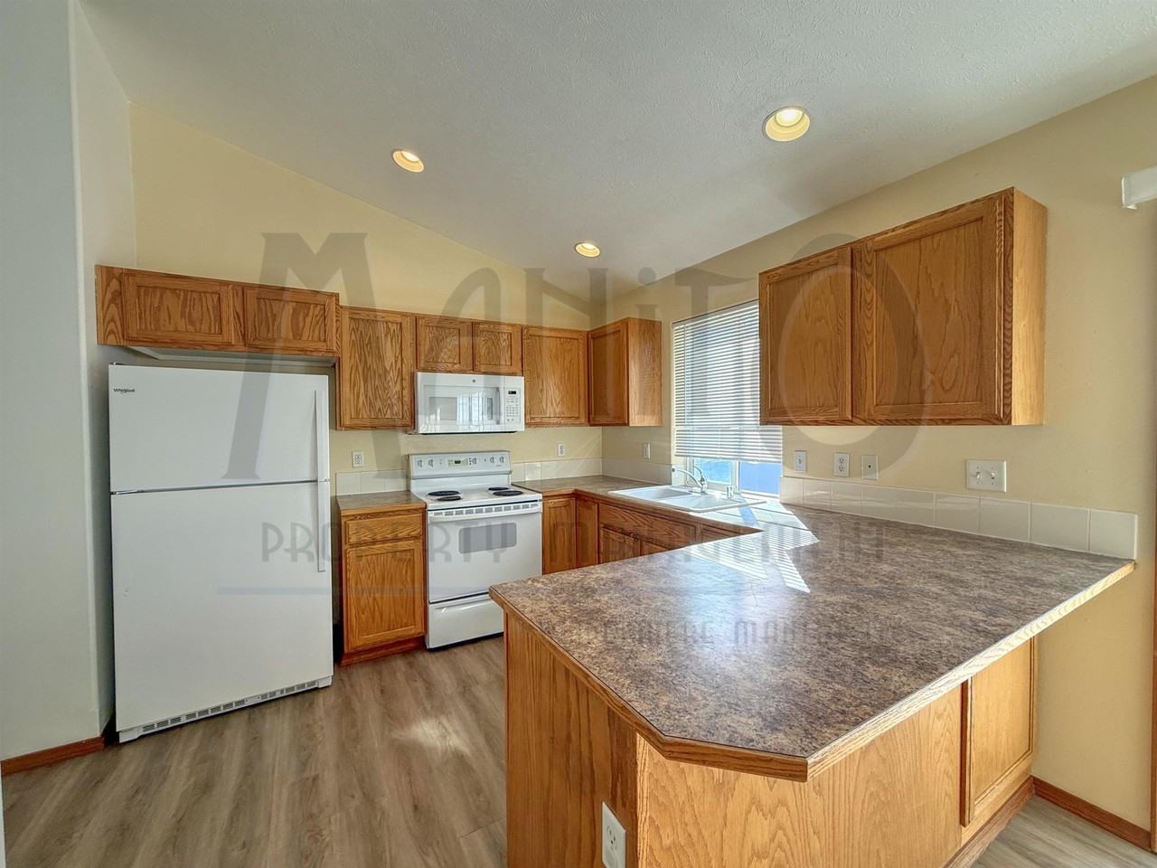 15921 North Franklin Street - Photo 6 of 20