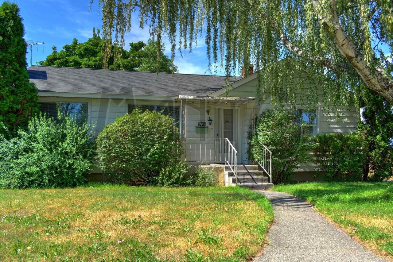 5709 North C Street - Photo 2 of 15