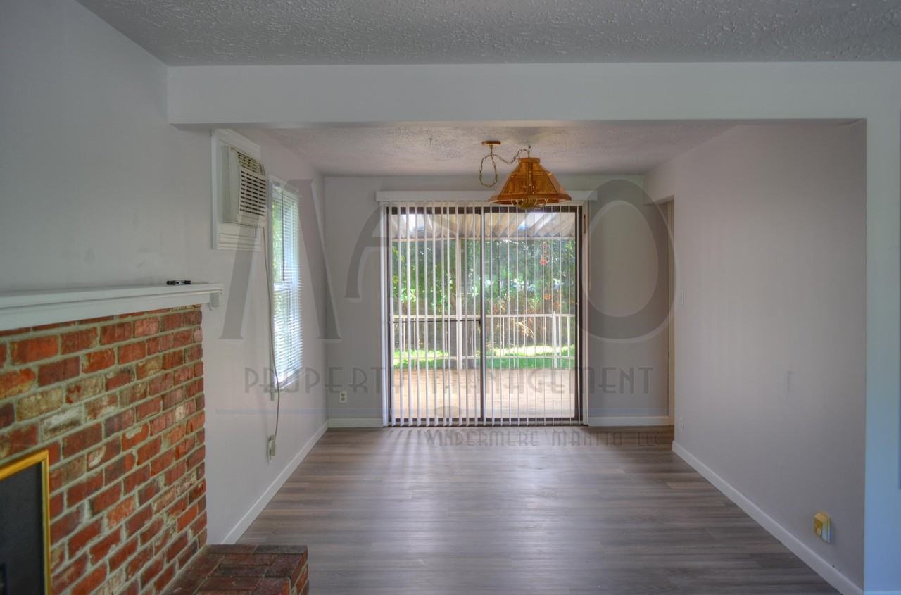 5709 North C Street - Photo 7 of 15