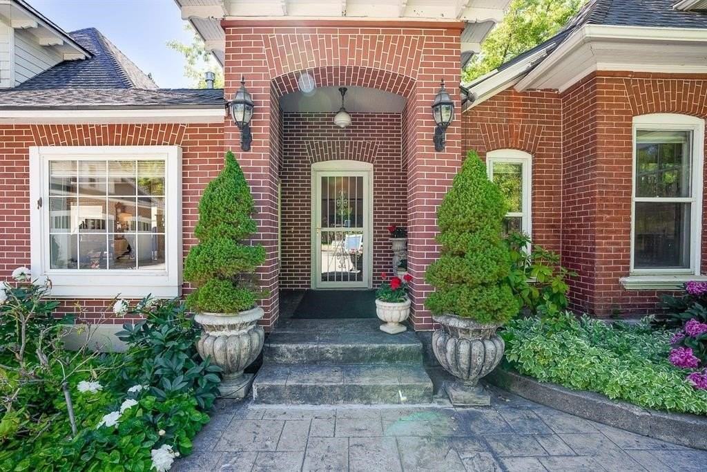 3609 West Thorpe Road - Photo 4 of 49