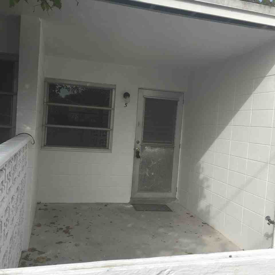 1238 17th Avenue North - Photo 3 of 18