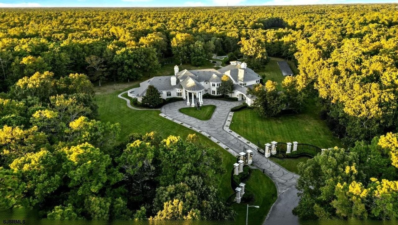 609 Park Pl - Photo 2 of 28