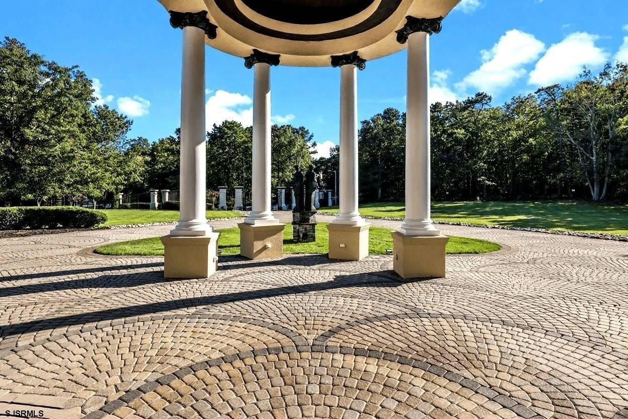 609 Park Pl - Photo 4 of 28