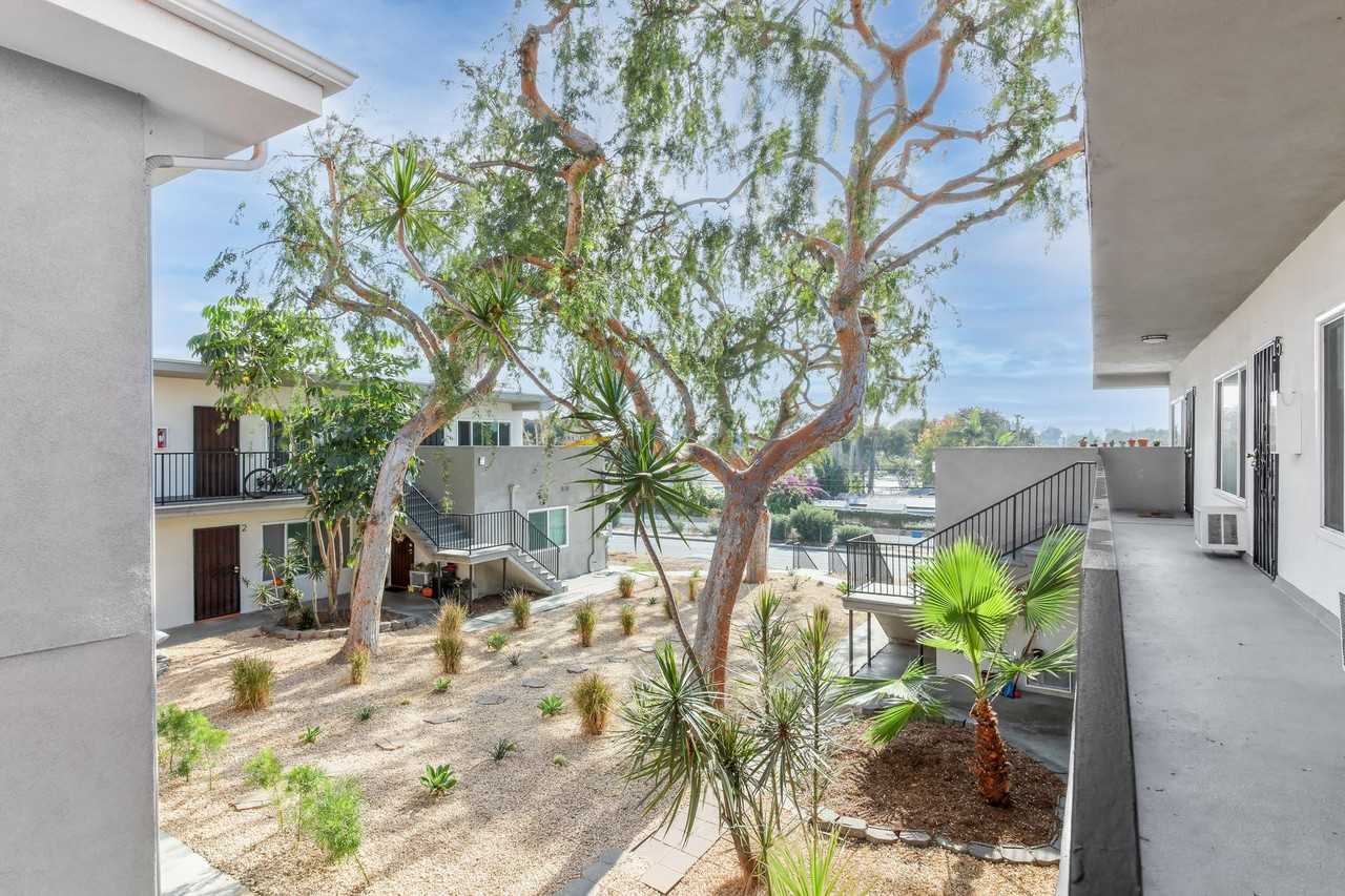 1655-1701 West Malvern Avenue - Photo 2 of 16