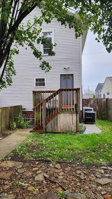 733-5 S 18th St - Photo 3 of 10