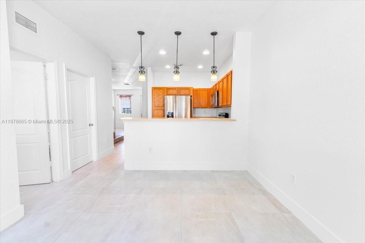 21007 Northwest 14th Place - Photo 3 of 20