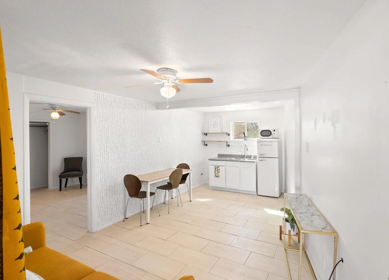 1017 Maple St - Photo 2 of 4