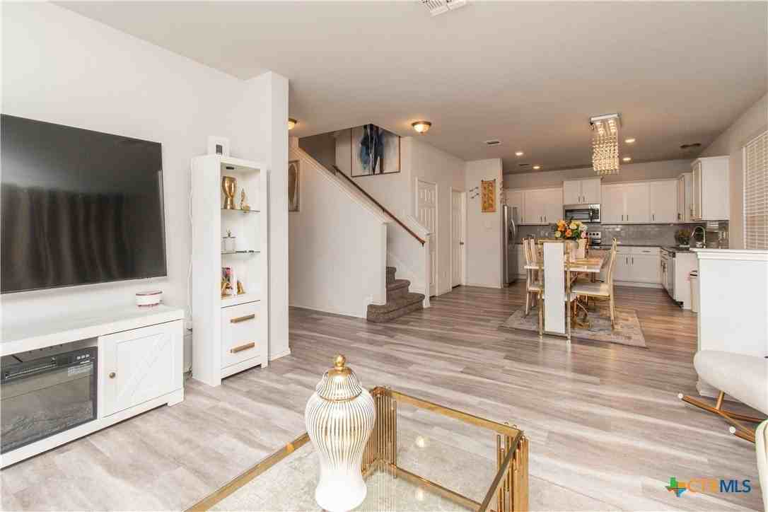 3905 Anvil Range Rd - Photo 4 of 26