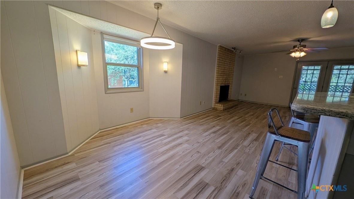 114 Chaparral St - Photo 6 of 20