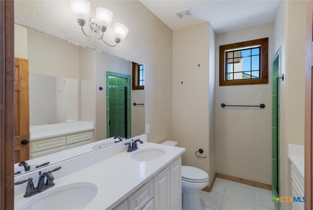 1654 Gruene Vineyard Xing - Photo 6 of 16