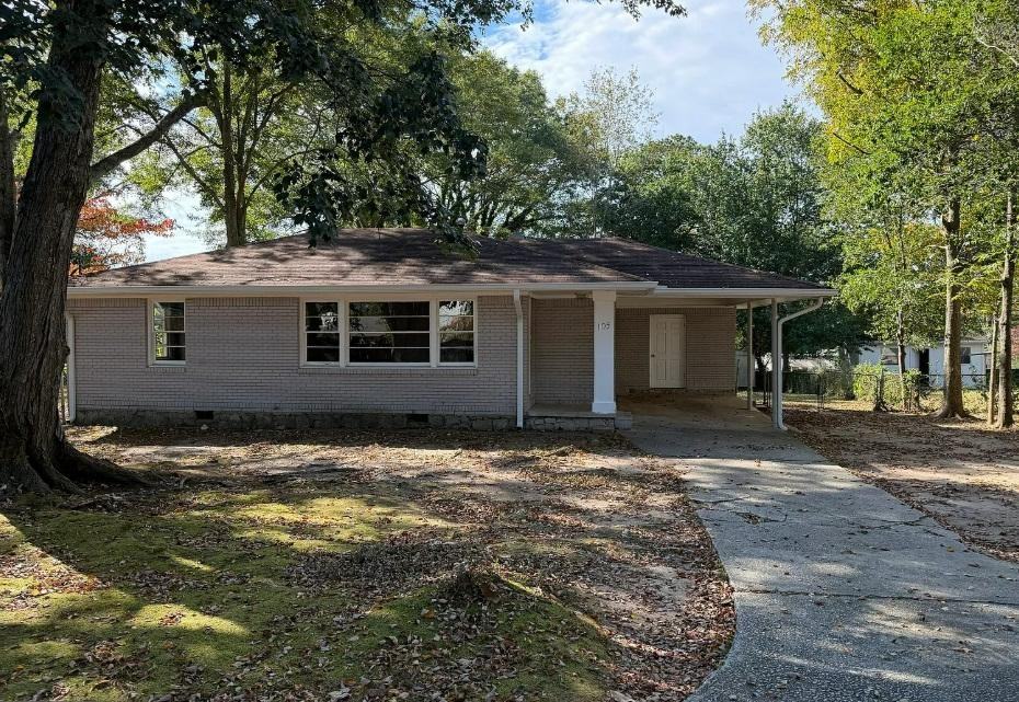 109 Scarlett Drive - Photo 2 of 20