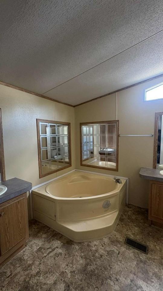 21834 Shelbourne Crossing - Photo 7 of 8