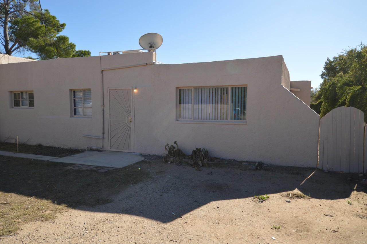 310 East Mohave Road #2