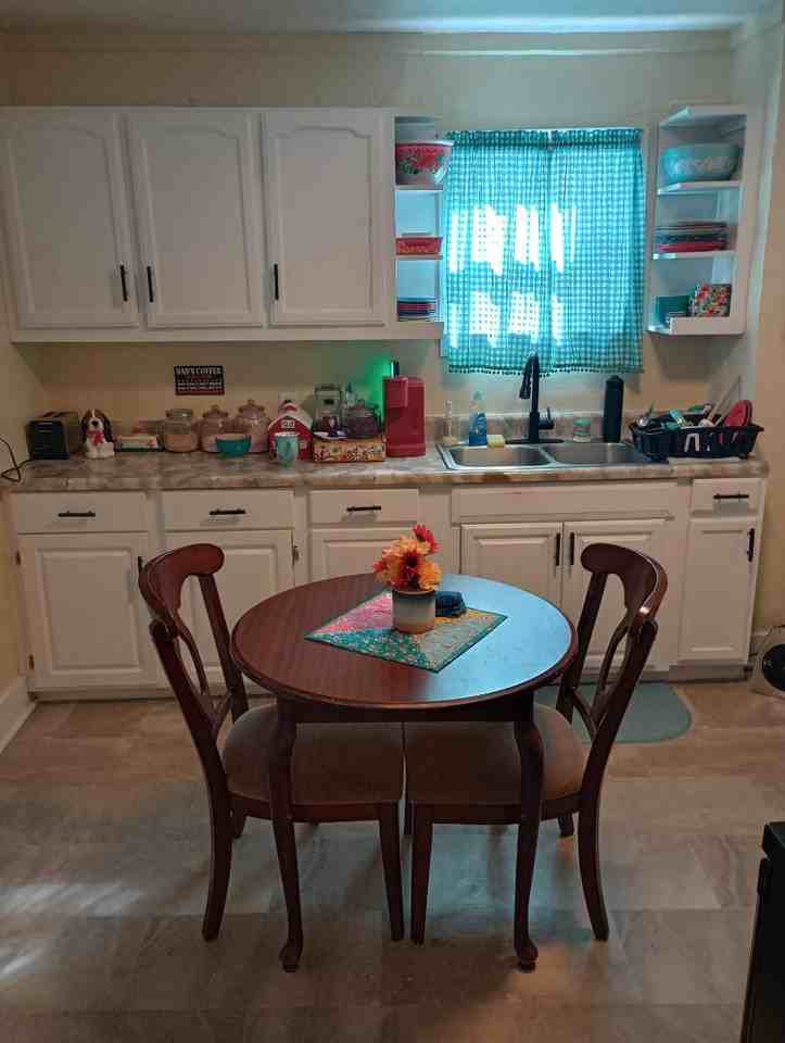 1214 Garfield Ave - Photo 5 of 12