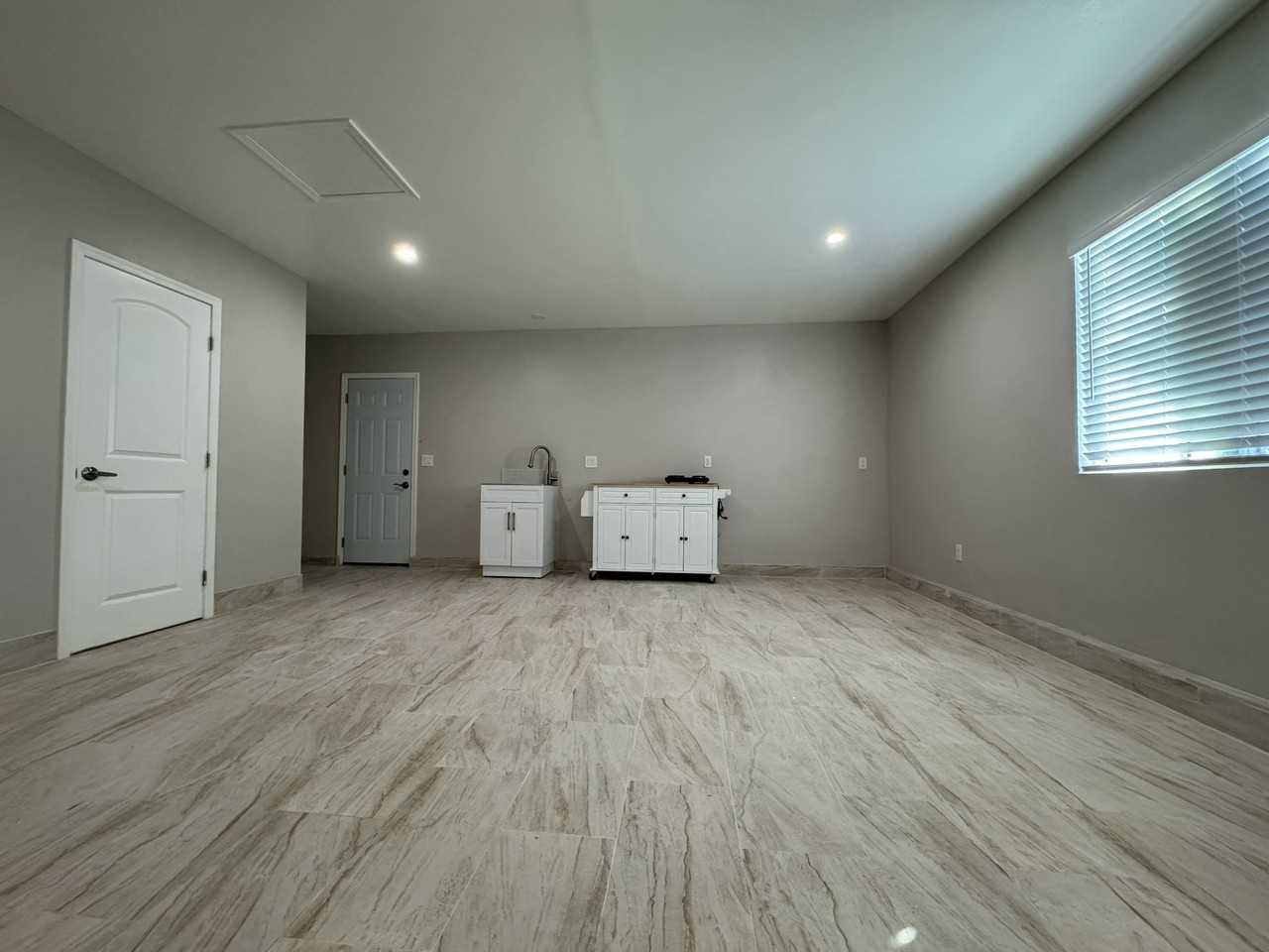 11572 Varna Street - Photo 2 of 6