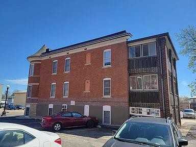 608 King Street - Photo 5 of 13