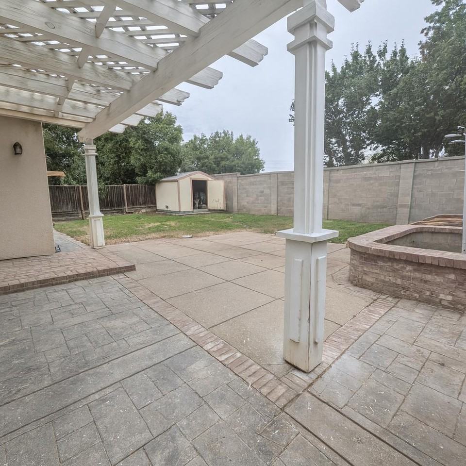 1901 Ohegano Way - Photo 6 of 20