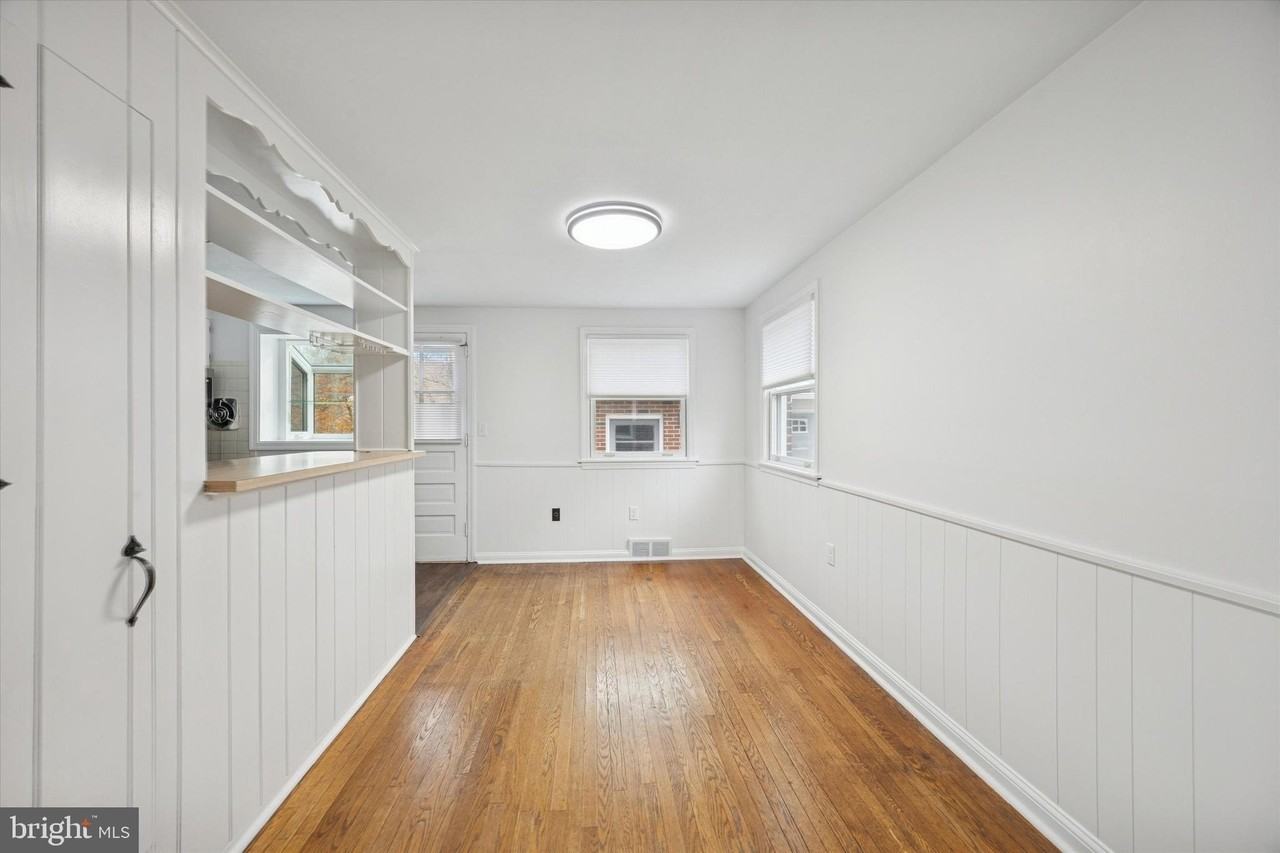 236 Duncan Avenue - Photo 5 of 16