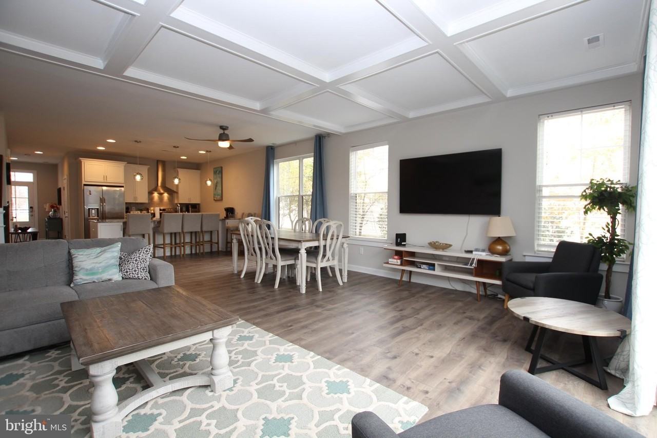 17701 Wilkens Way - Photo 7 of 22