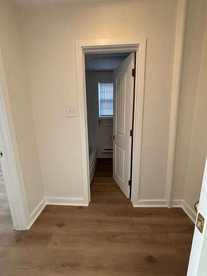 2165 Westshore Dr Ne - Photo 7 of 21