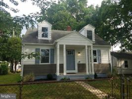 featured image of 1737 Eastern Boulevard