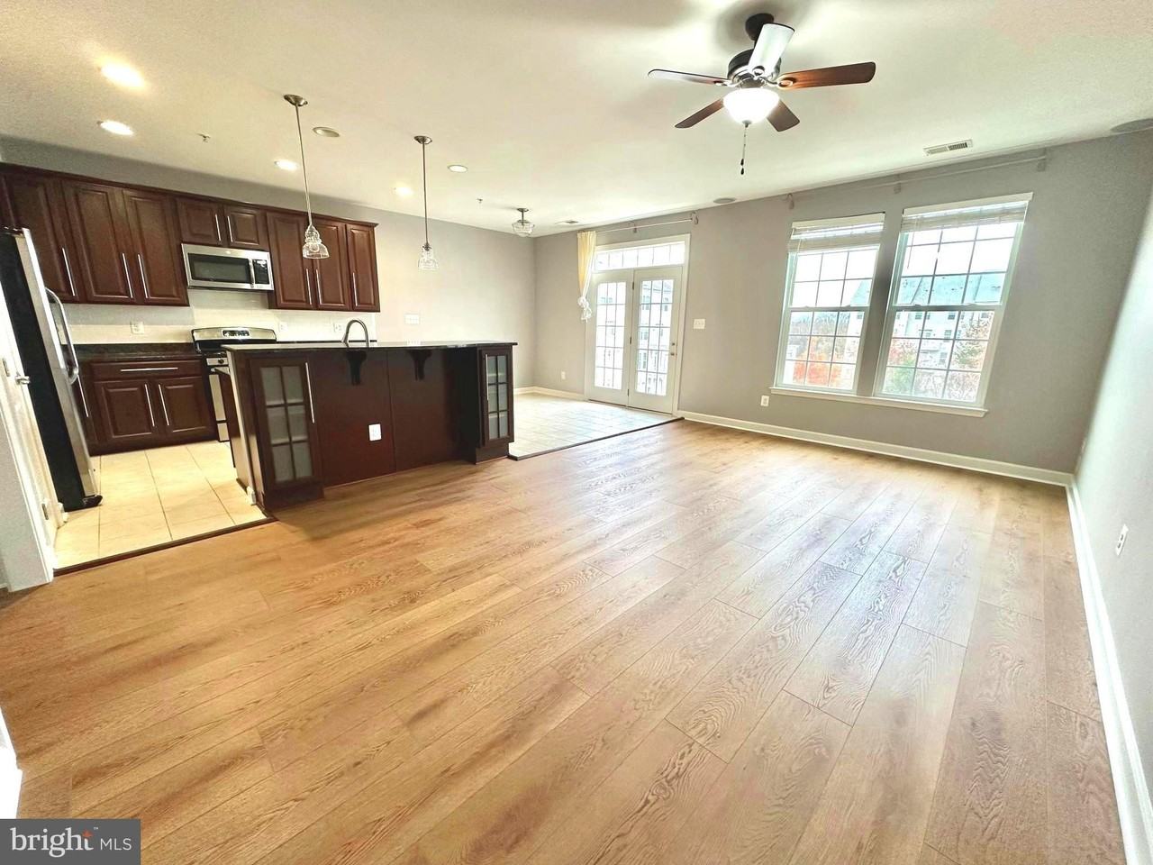 3606 Holborn Pl - Photo 3 of 30