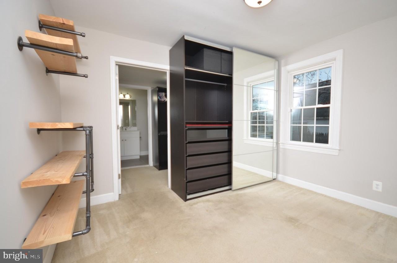 218 Frederick Ave - Photo 7 of 31