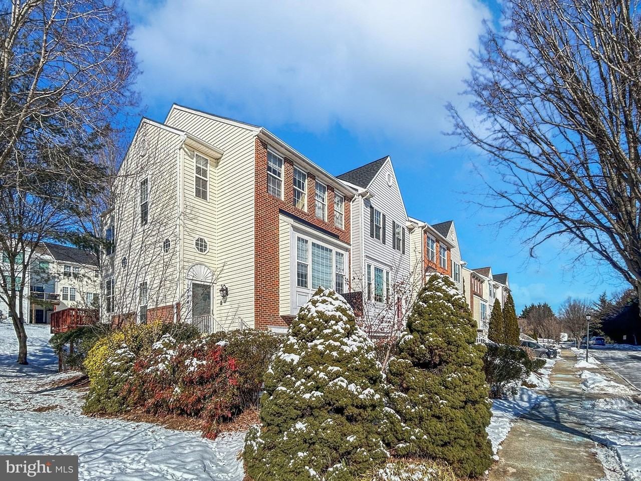 13941 Bailiwick Ter - Photo 4 of 30