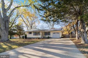 featured image of 40905 Spring House Lane