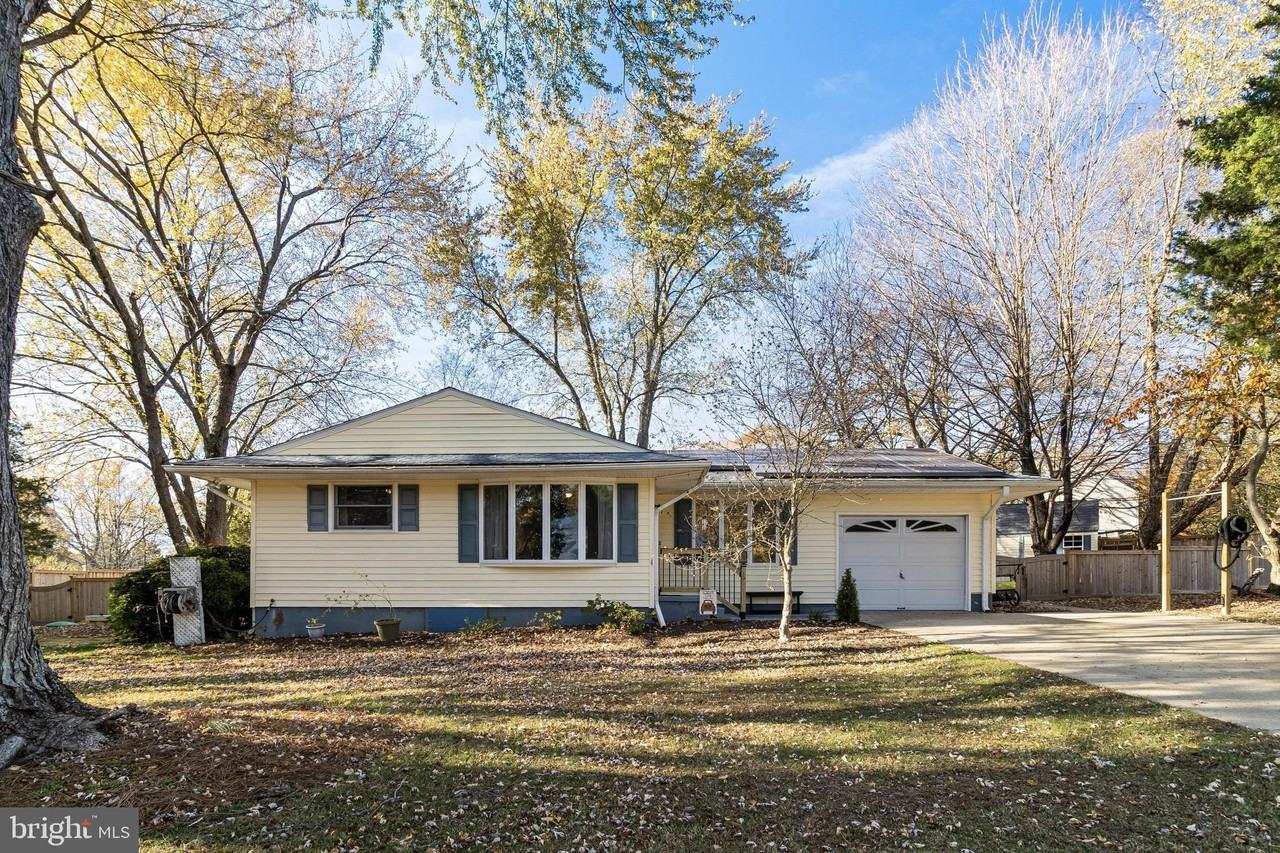 40905 Spring House Ln - Photo 2 of 50