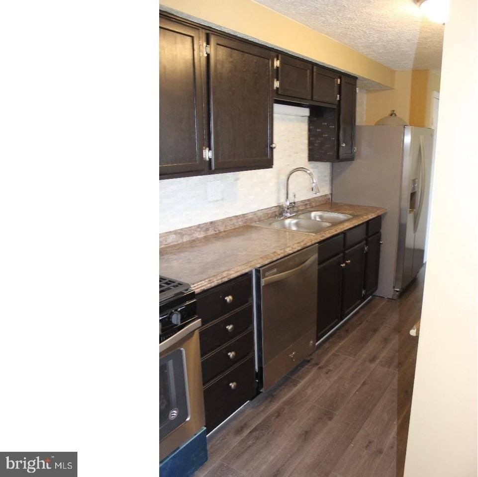 189 Kenwood Dr - Photo 3 of 13