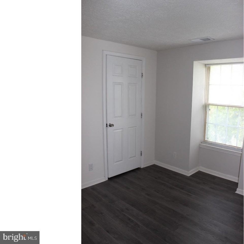 189 Kenwood Dr - Photo 7 of 13