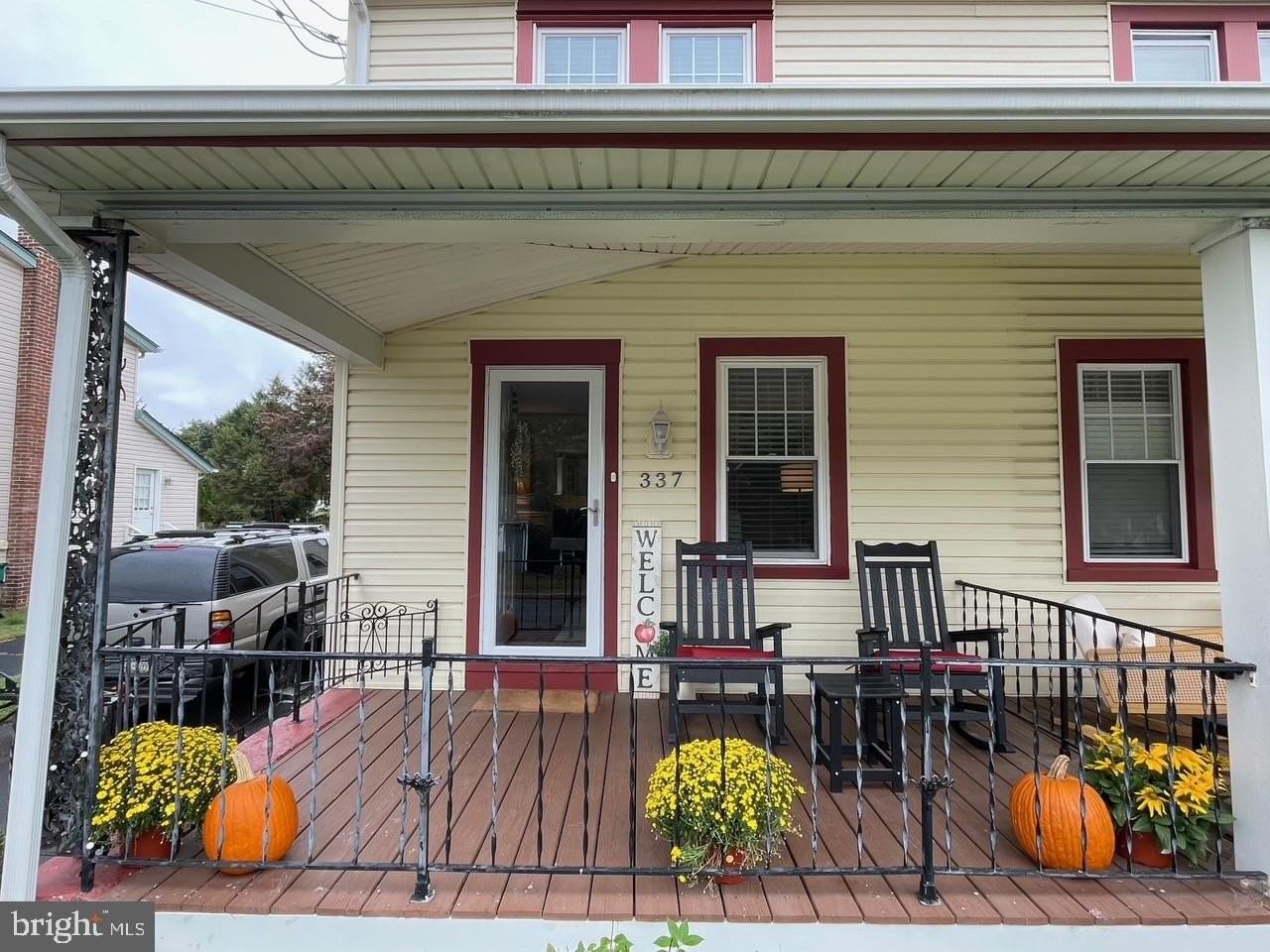 337 South Lincoln Avenue - Photo 2 of 35