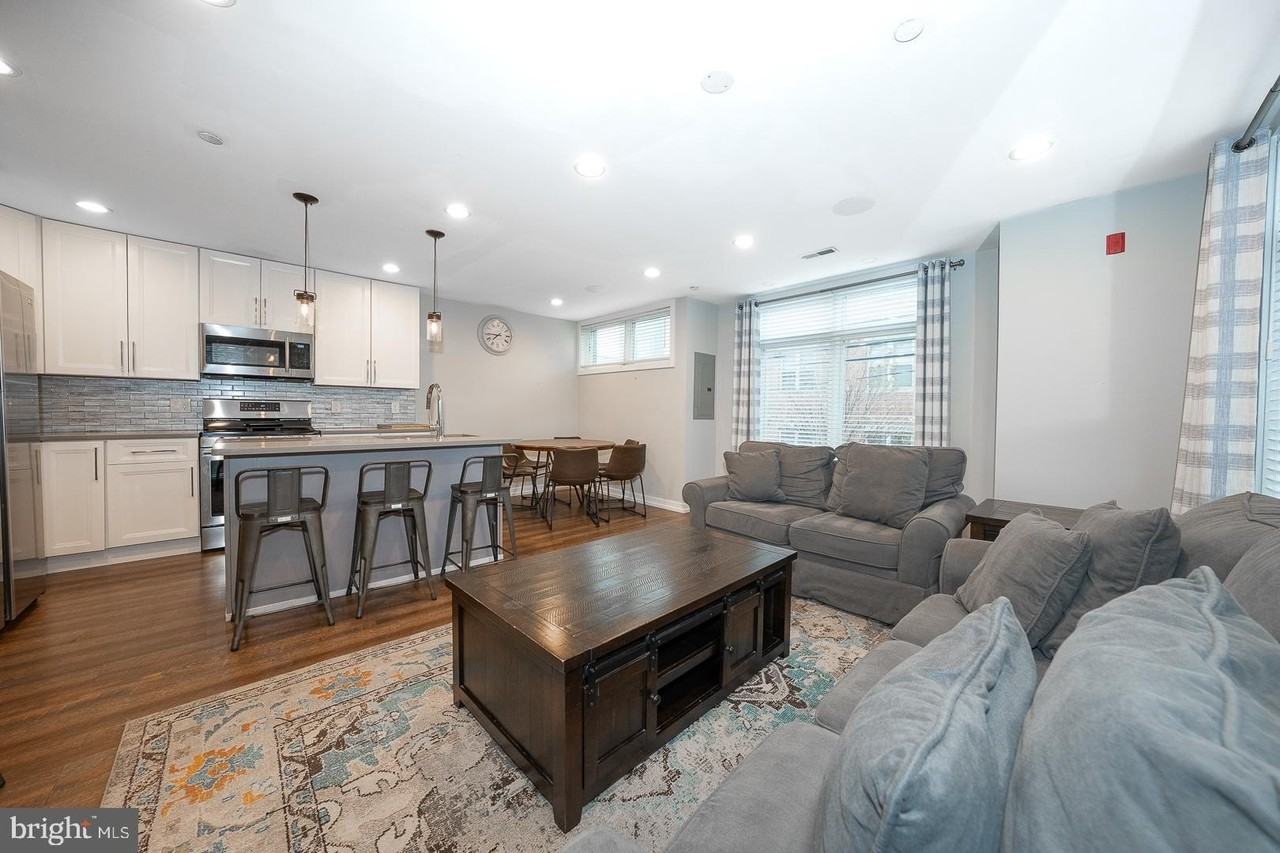 769 North Uber Street #2 - Photo 4 of 23