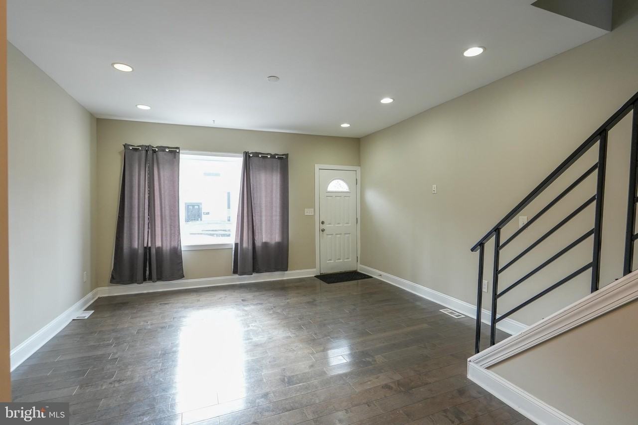 2633 Tasker Street - Photo 6 of 23