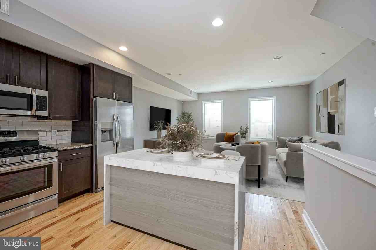 1011 Germantown Avenue #B - Photo 5 of 34