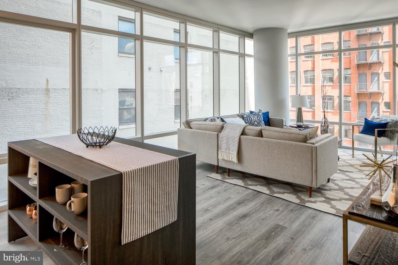 1213 Walnut St #2204 - Photo 4 of 36