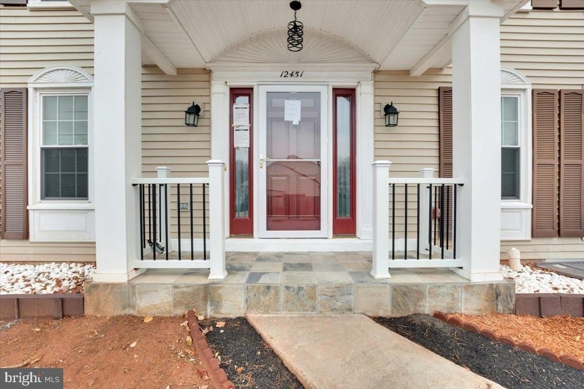 12451 Plowman Court - Photo 2 of 39