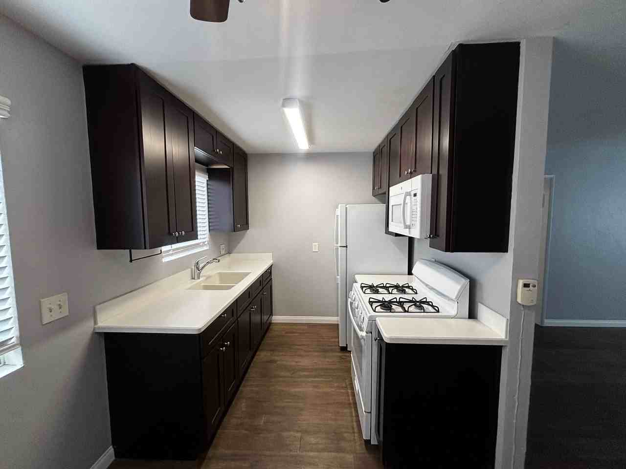 336 Claydelle Avenue #07 - Photo 7 of 25