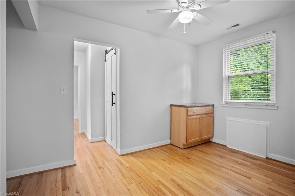 2523 Miller Park Cir #C - Photo 5 of 26