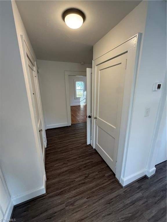 2046 Queen St - Photo 6 of 15