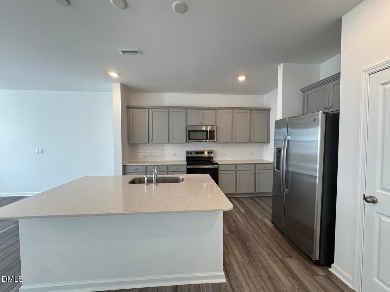 233 Lily Patch Ln - Photo 5 of 20