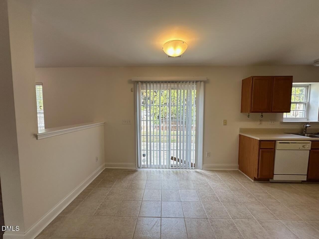 5413 Kissimmee Lane - Photo 6 of 26