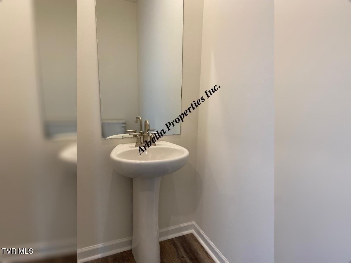 424 Quiver St - Photo 4 of 21