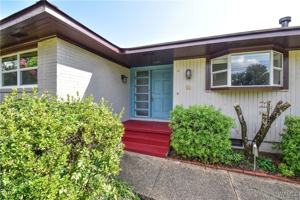 featured image of 12 Forest Hill Street