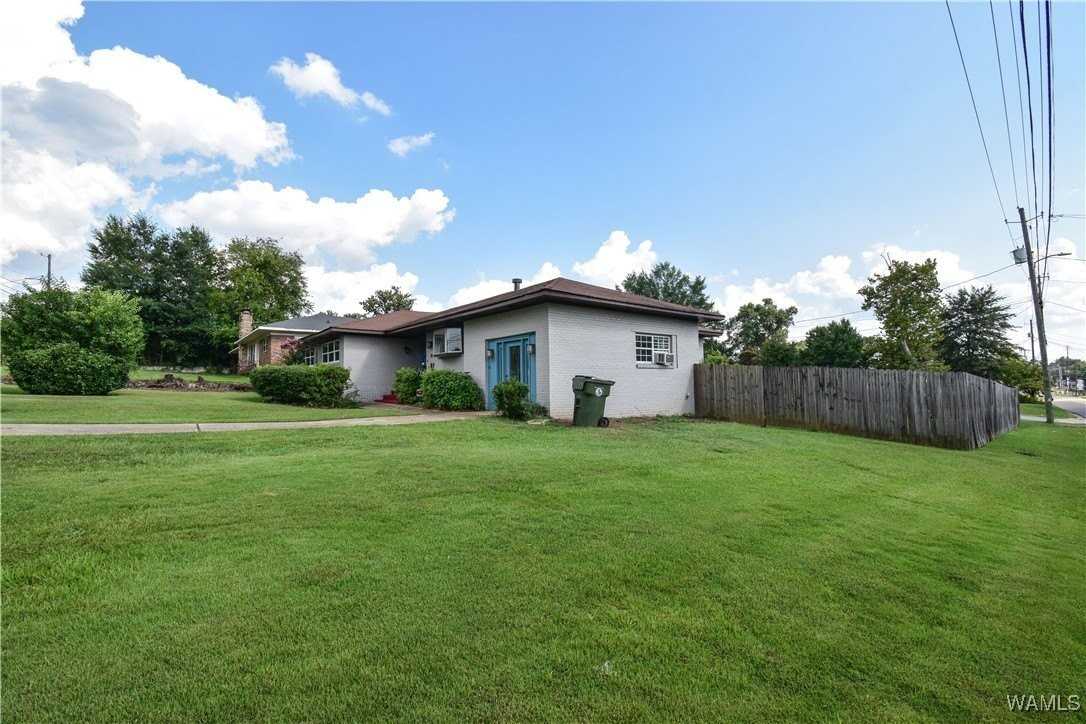 12 Forest Hl - Photo 3 of 32