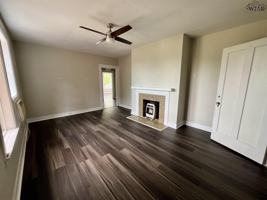 featured image of 908 Denver Street #E